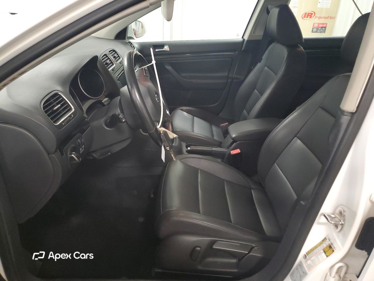 Volkswagen Jetta 2011
