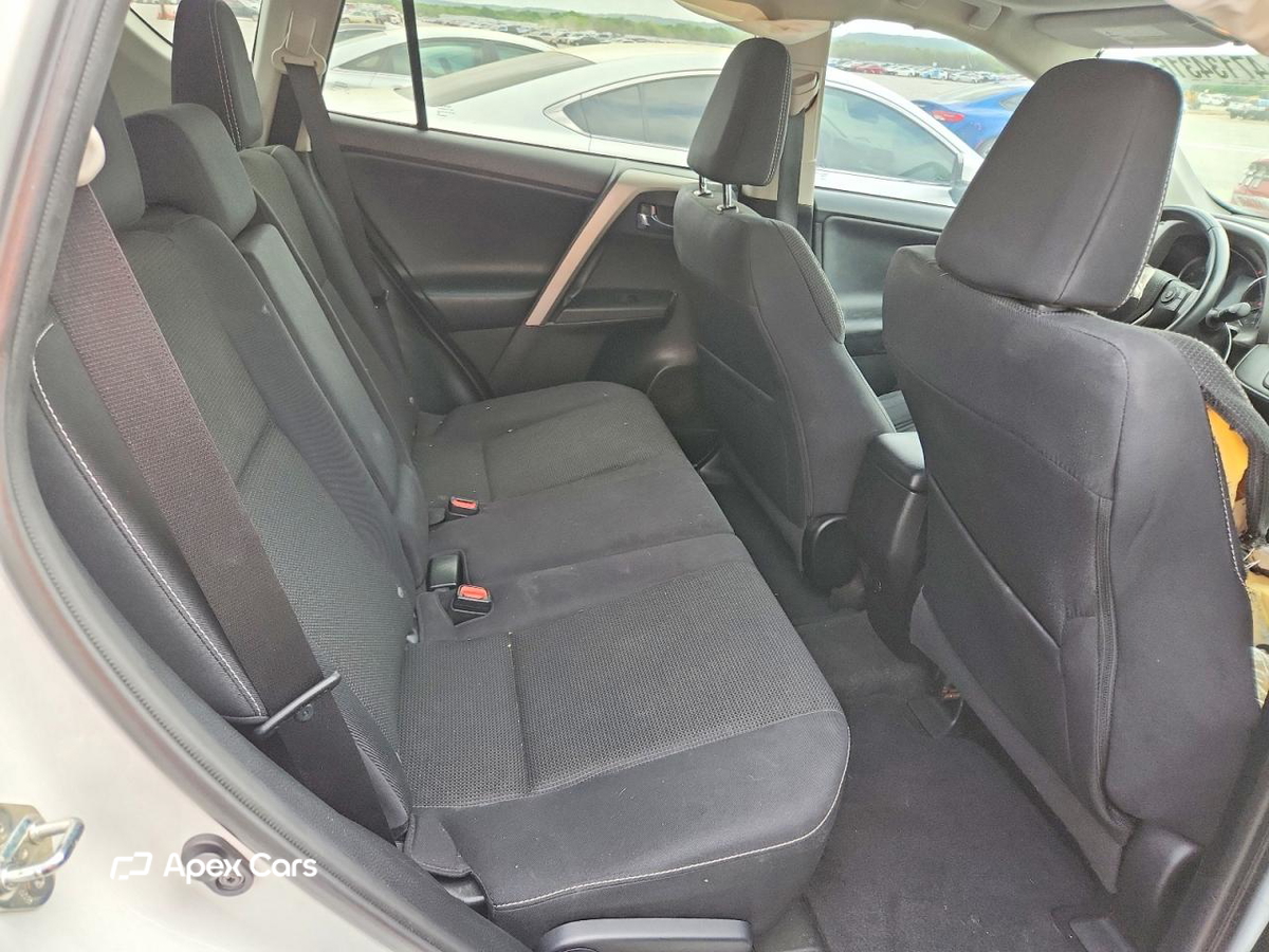 Toyota RAV 4 2016
