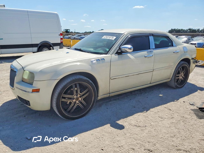 2005 Chrysler 300 - Image 1 of 5