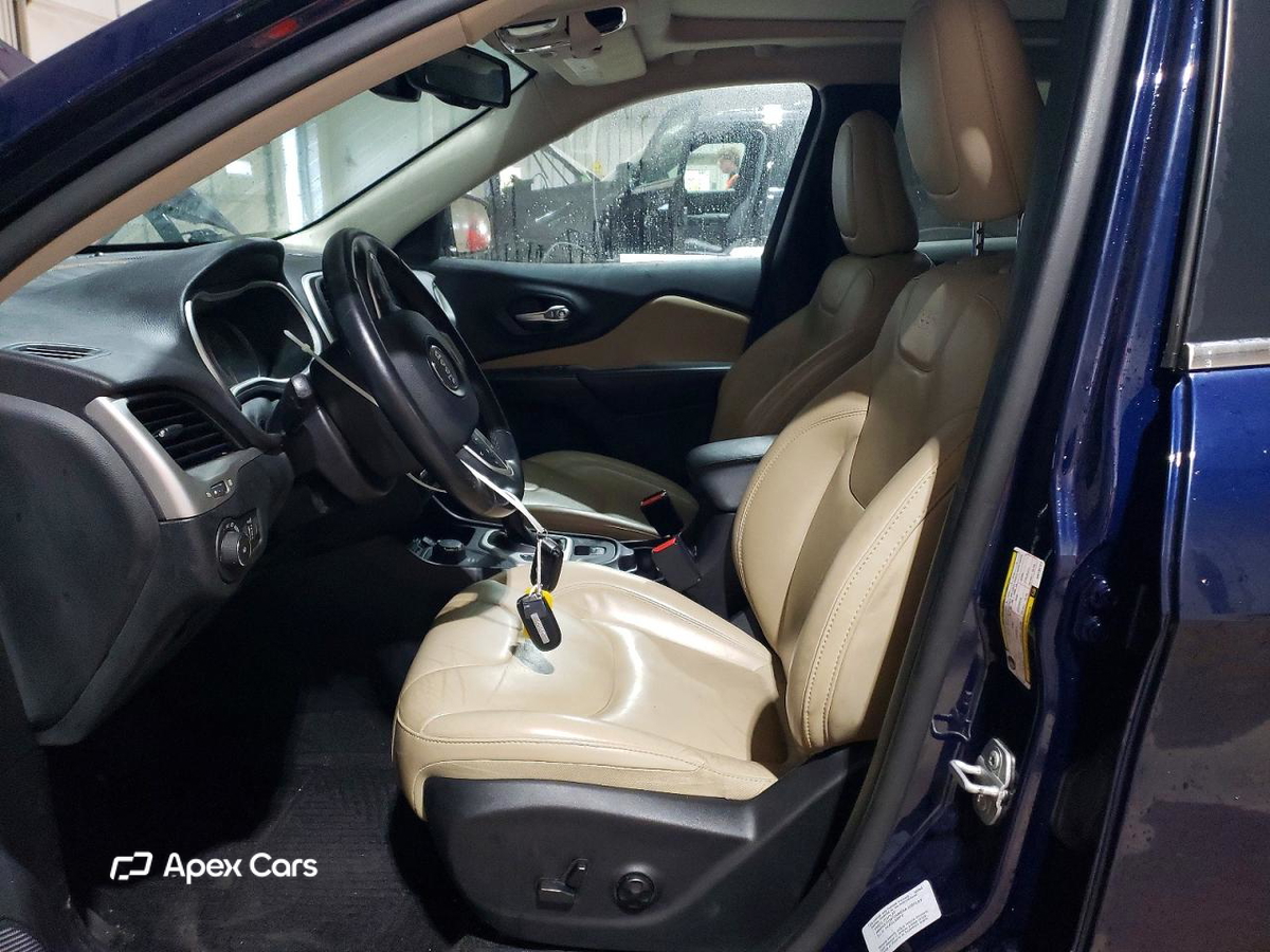 Jeep Cherokee 2016