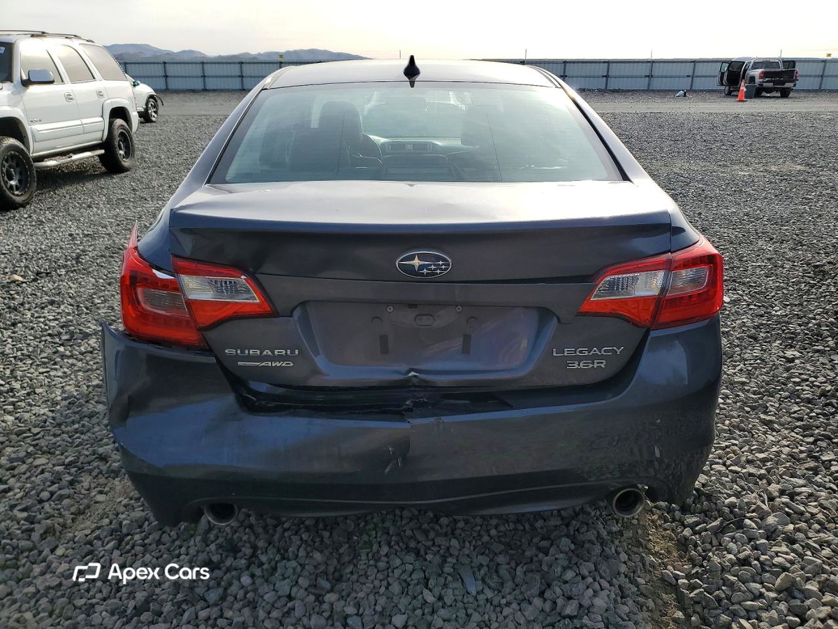 Subaru Legacy 2016