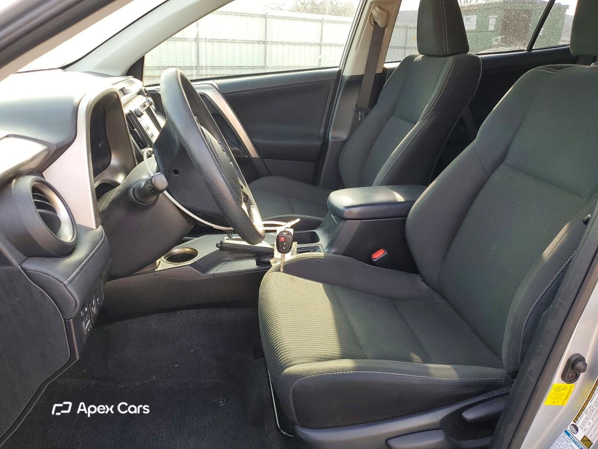 Toyota RAV 4 2015