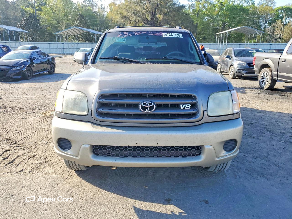 Toyota Sequoia 2004
