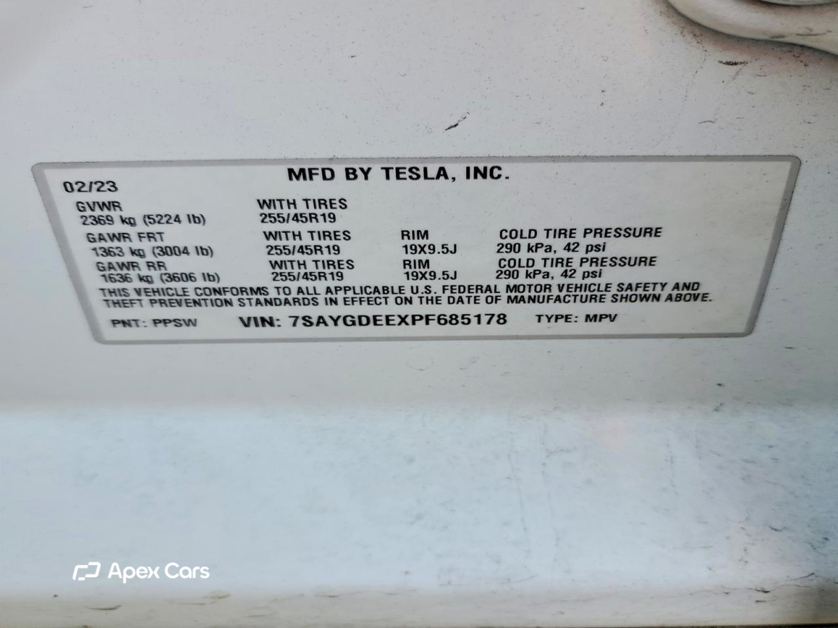 Tesla Model Y 2023