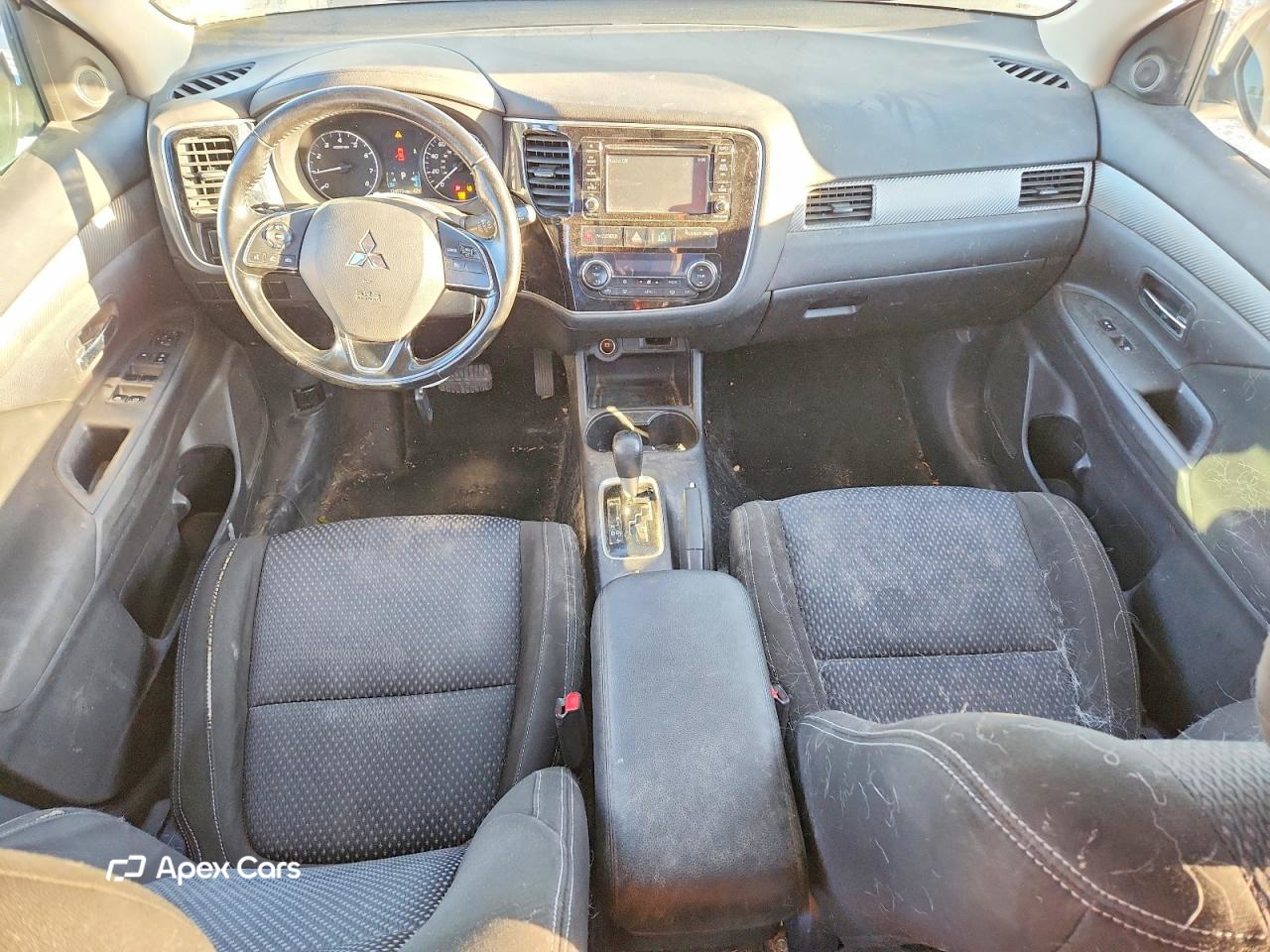 Mitsubishi Outlander 2016