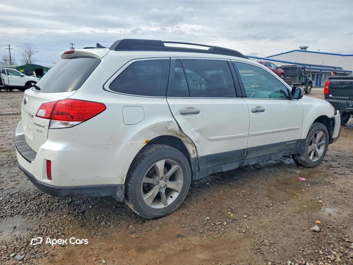 Subaru Outback 2013
