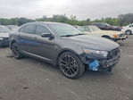Ford Taurus 2017