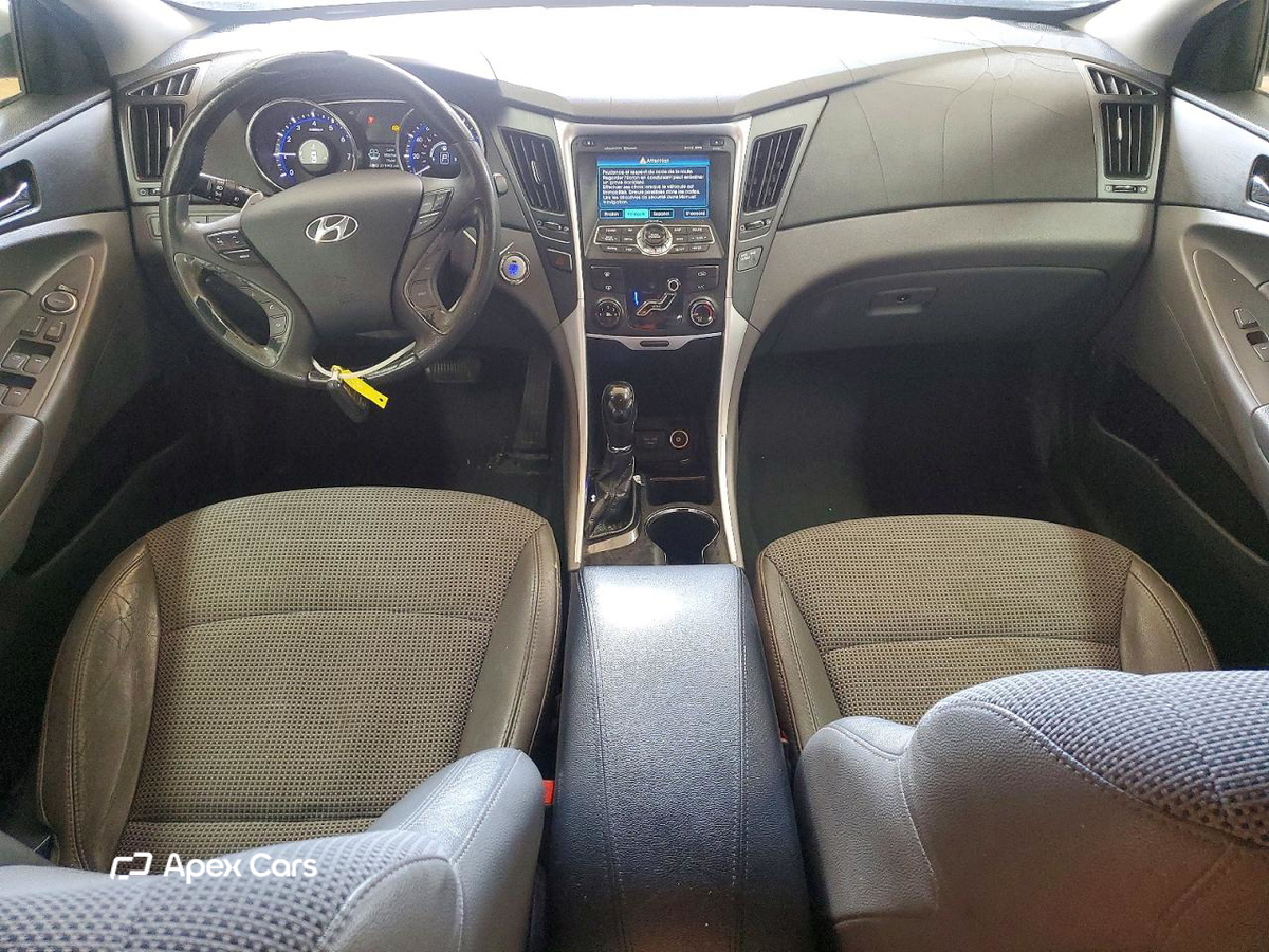 Hyundai Sonata 2011