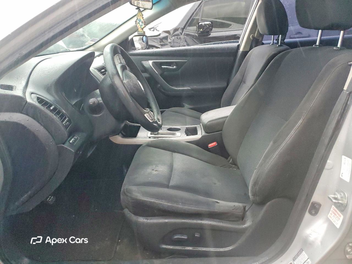 Nissan Altima 2015