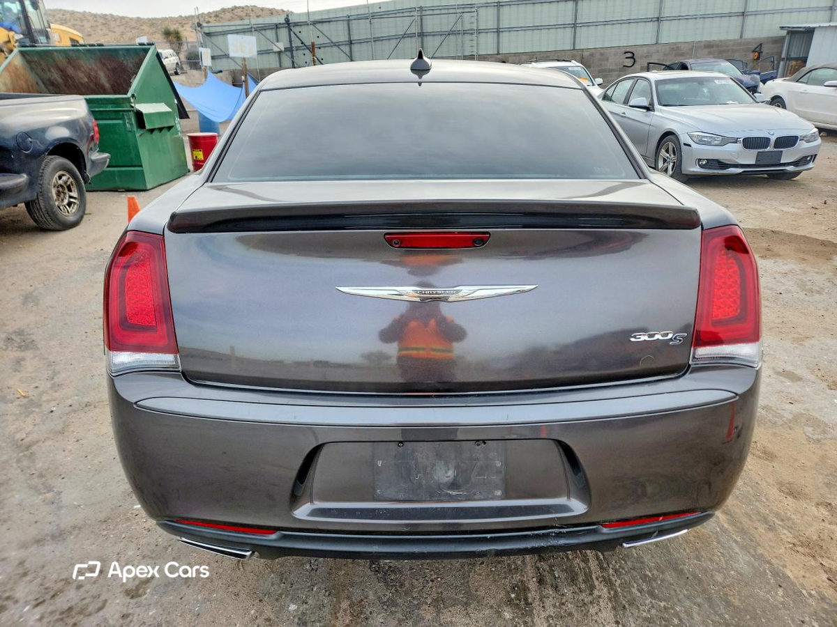 Chrysler  2018
