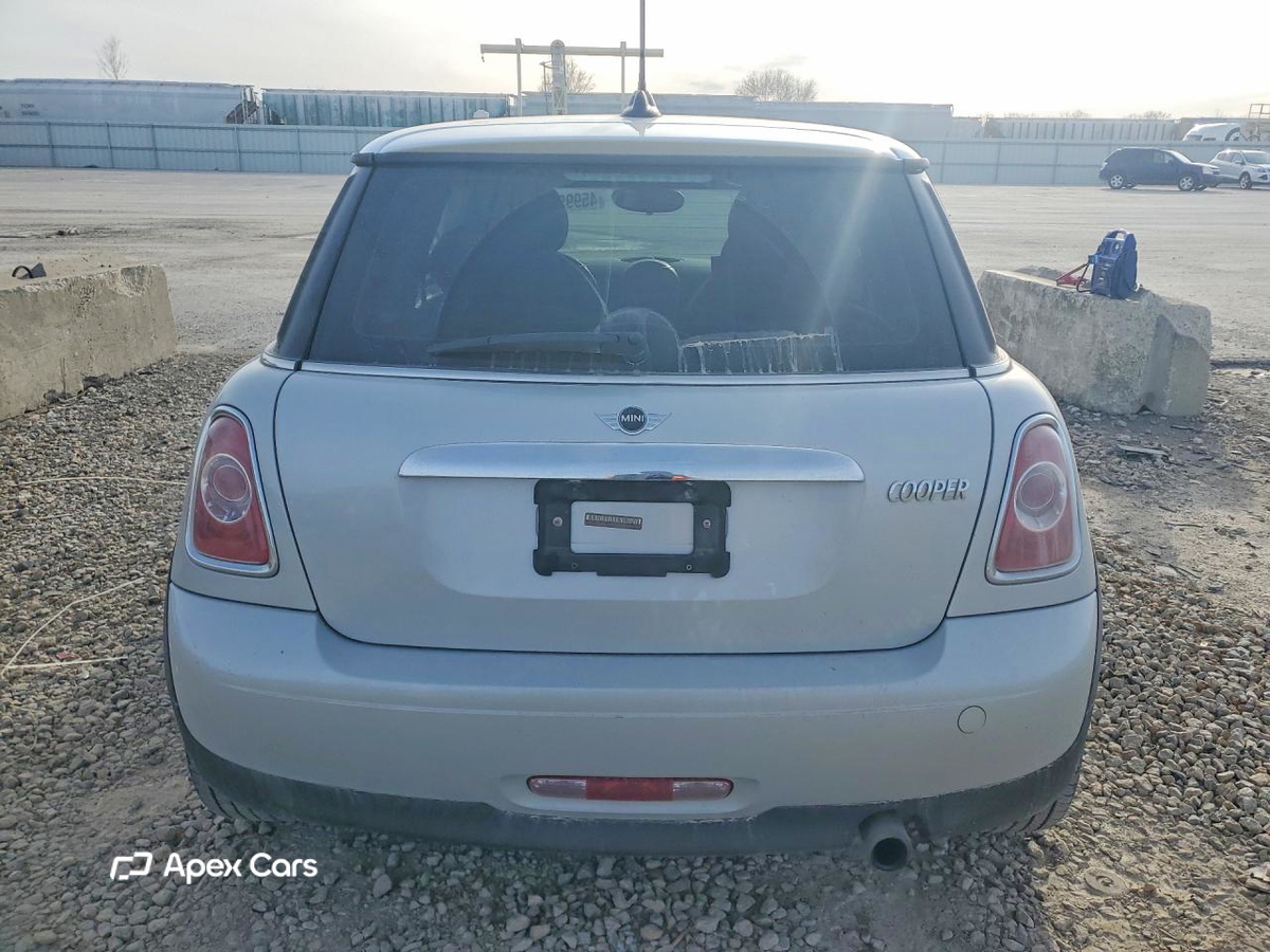 MINI Cooper 2012