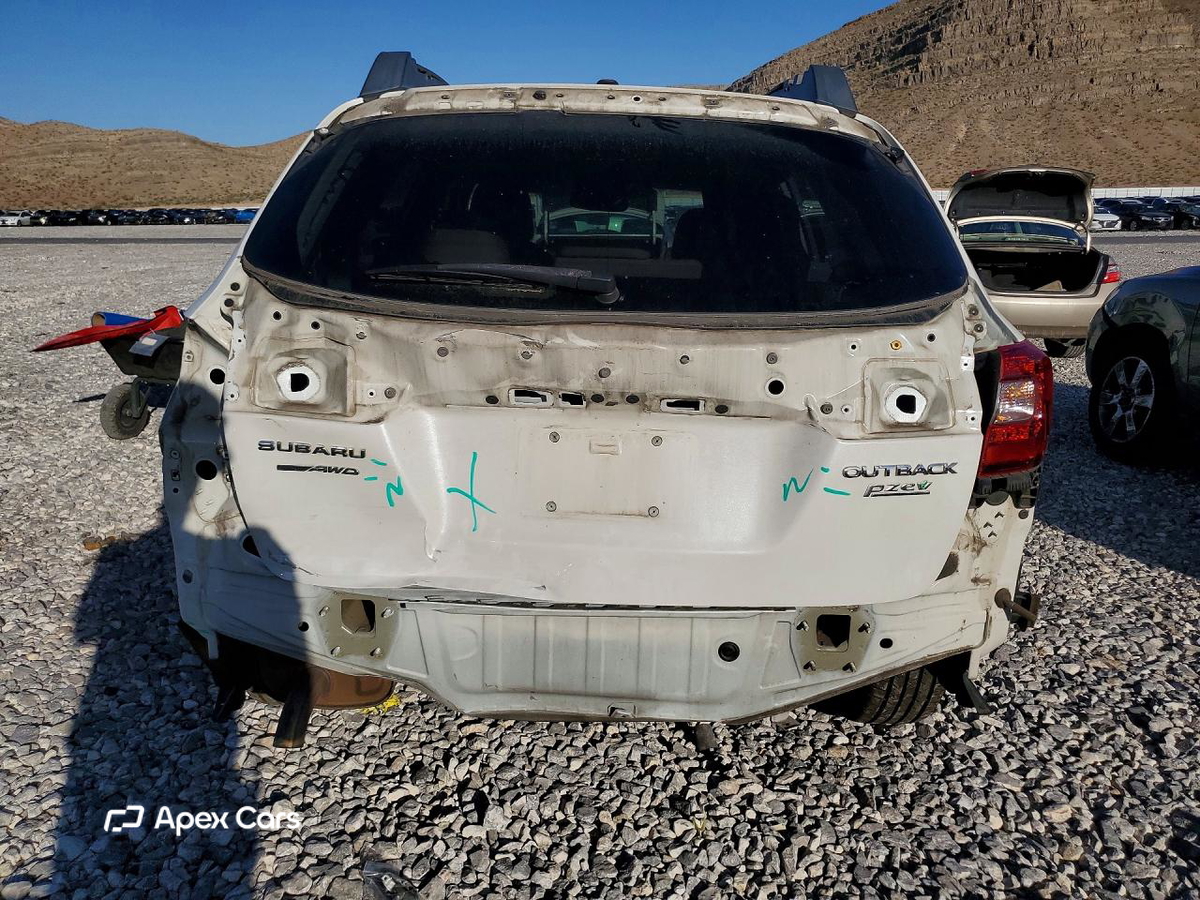 Subaru Outback 2015