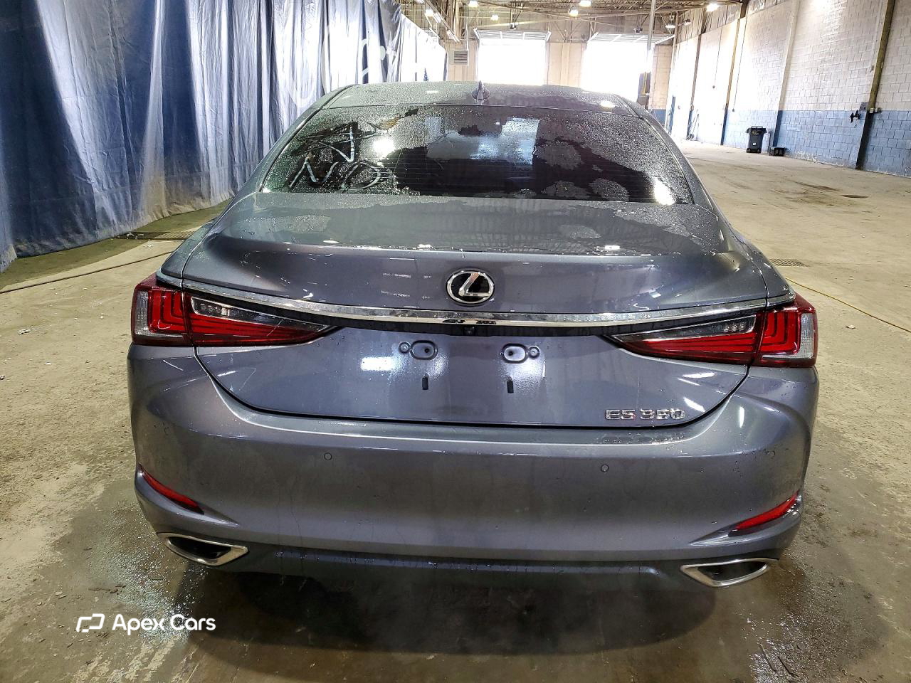 Lexus ES 2020