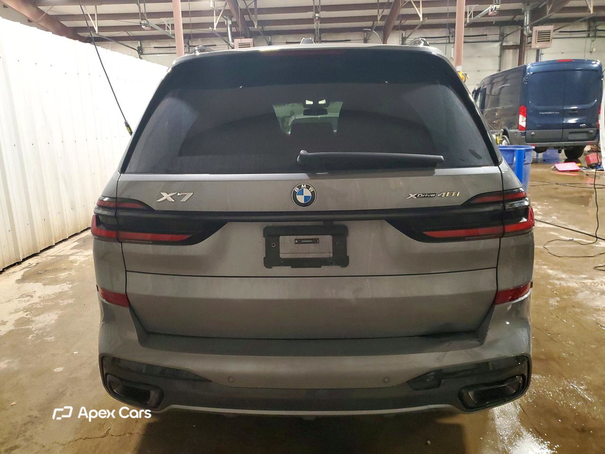 BMW X7 2025