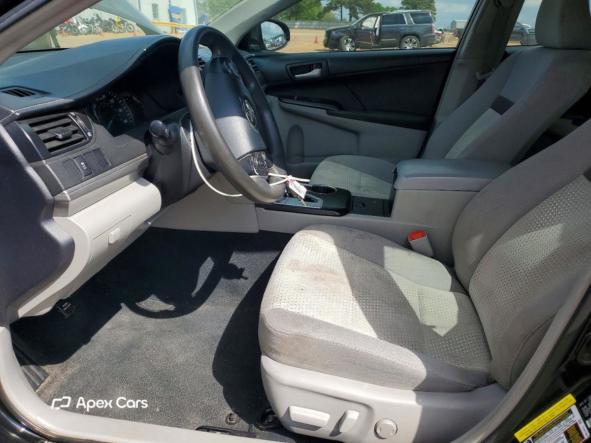 Toyota Camry 2012
