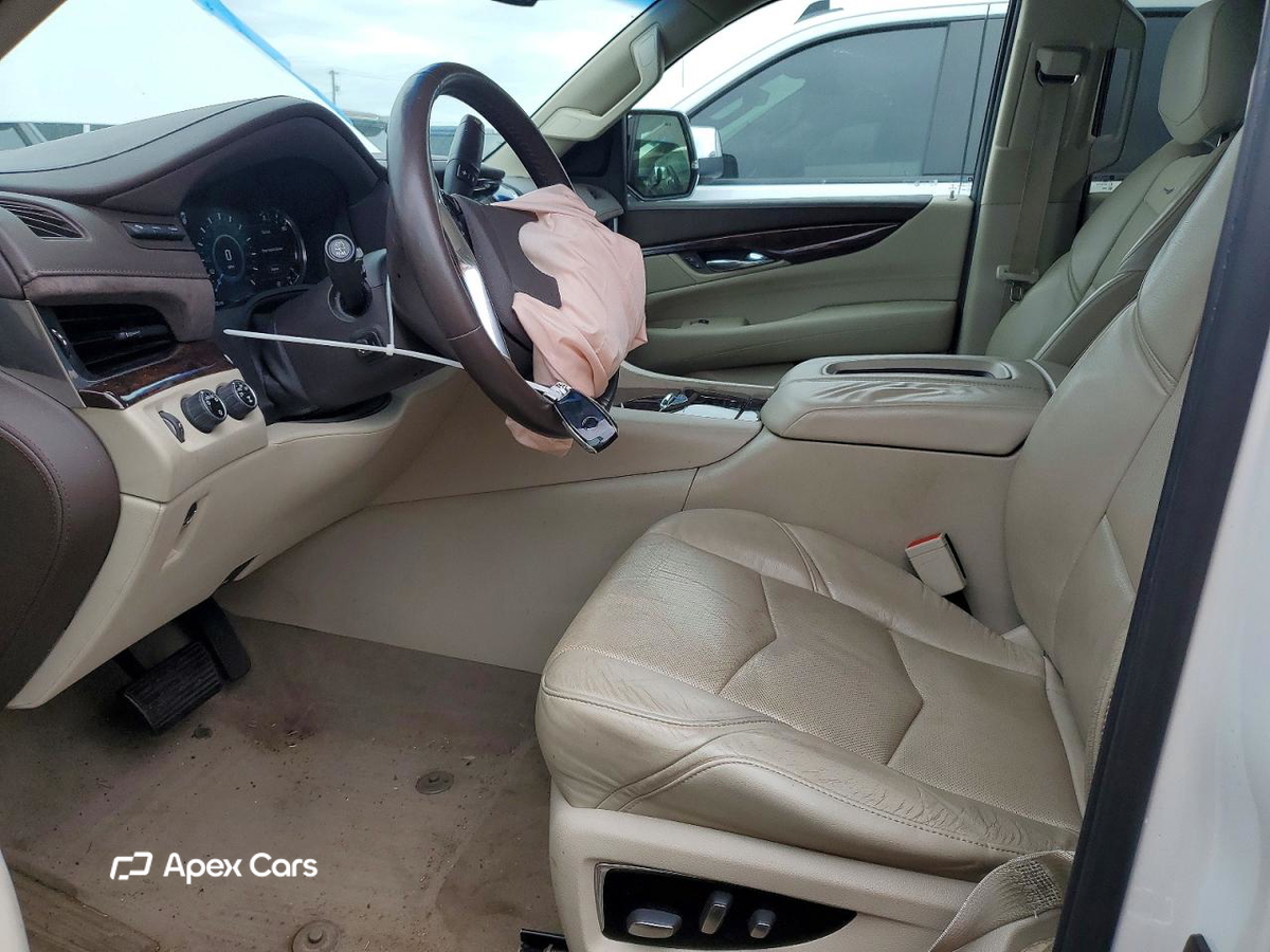Cadillac Escalade 2016