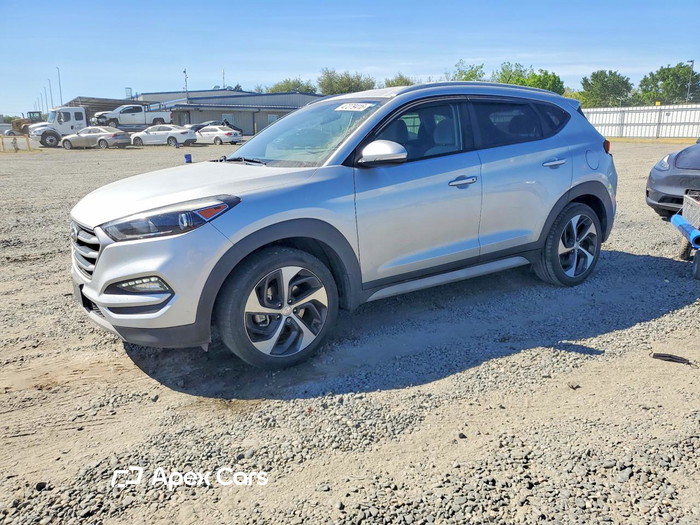 2017 Hyundai Tucson - Image 1 of 5