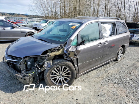 Toyota Sienna 2018 - Image 1 of 15