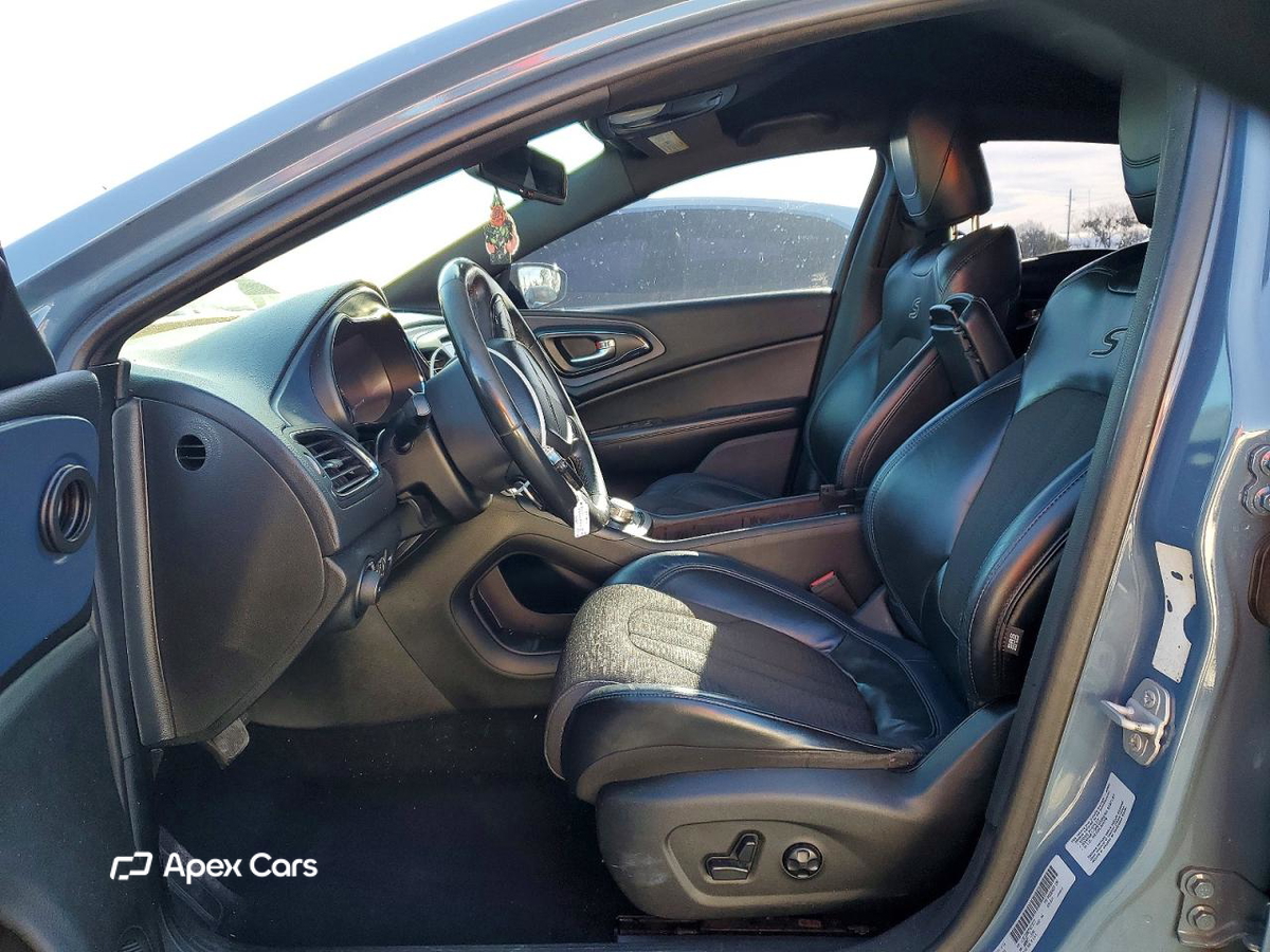 Chrysler 200 2015