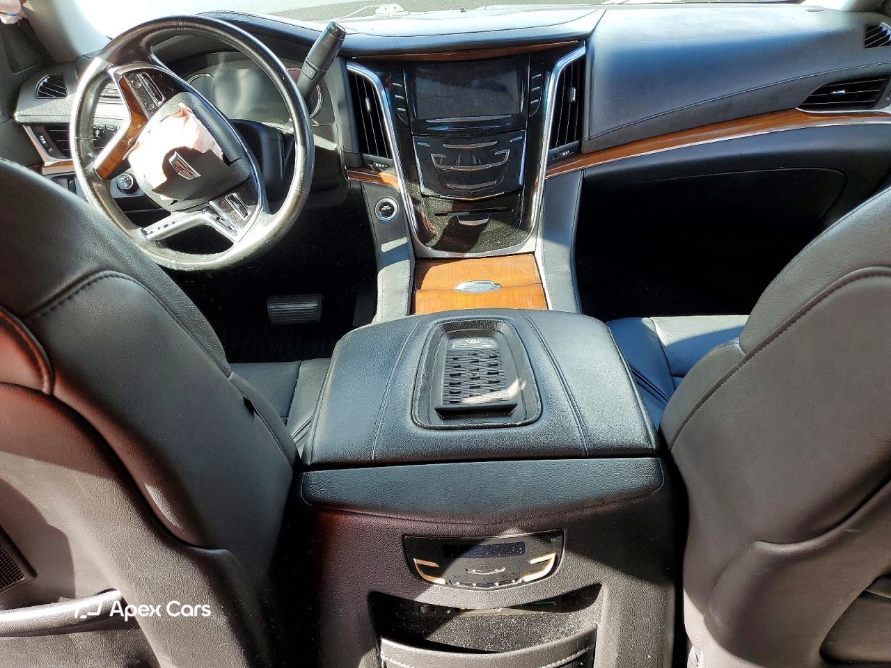Cadillac Escalade 2016