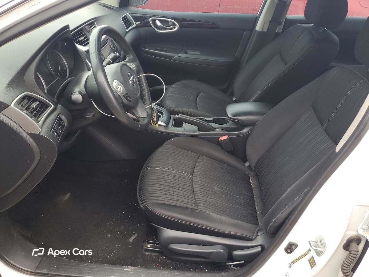 Nissan Sentra 2018
