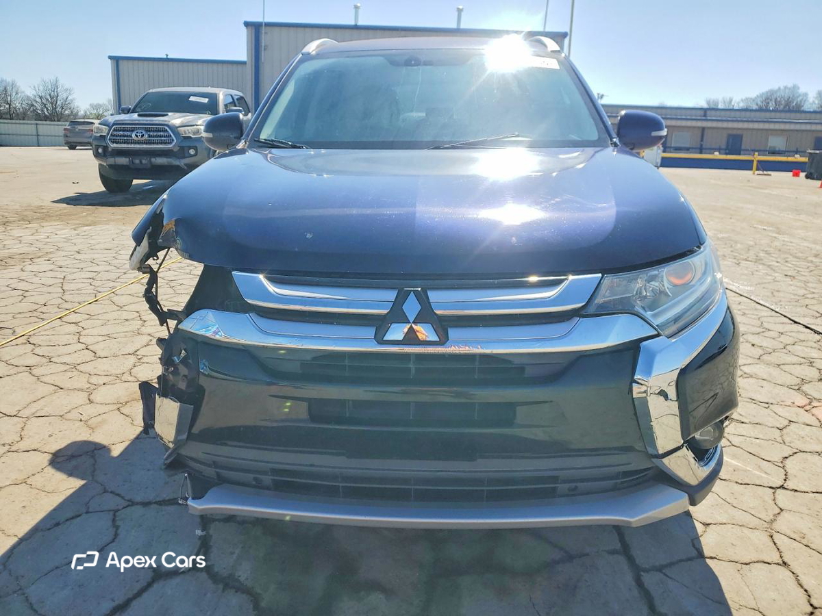Mitsubishi Outlander 2017