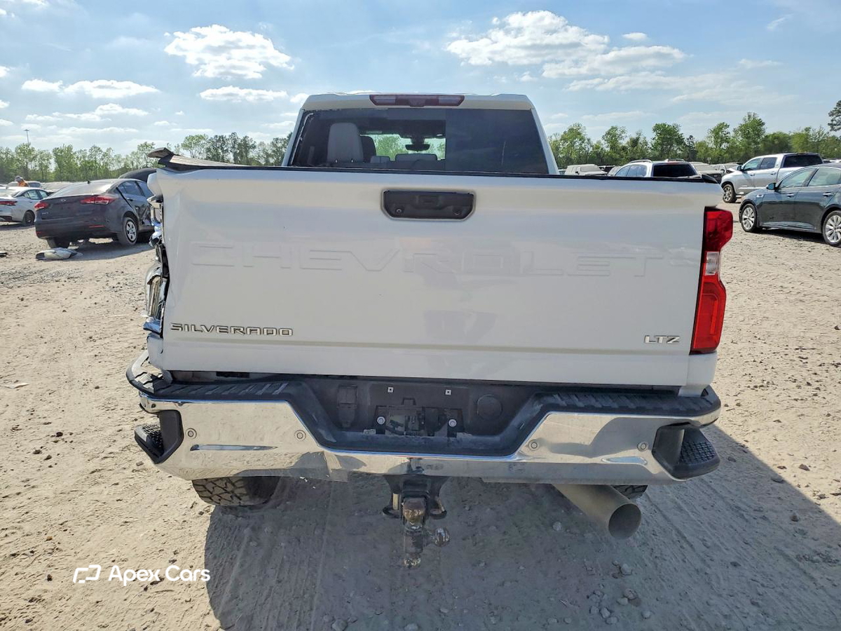 Chevrolet Silverado 2022