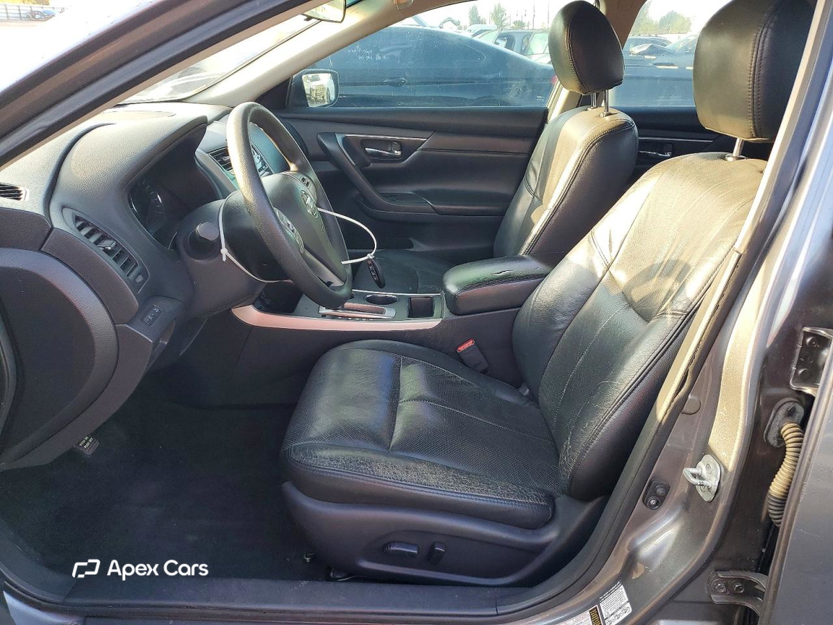 Nissan Altima 2015