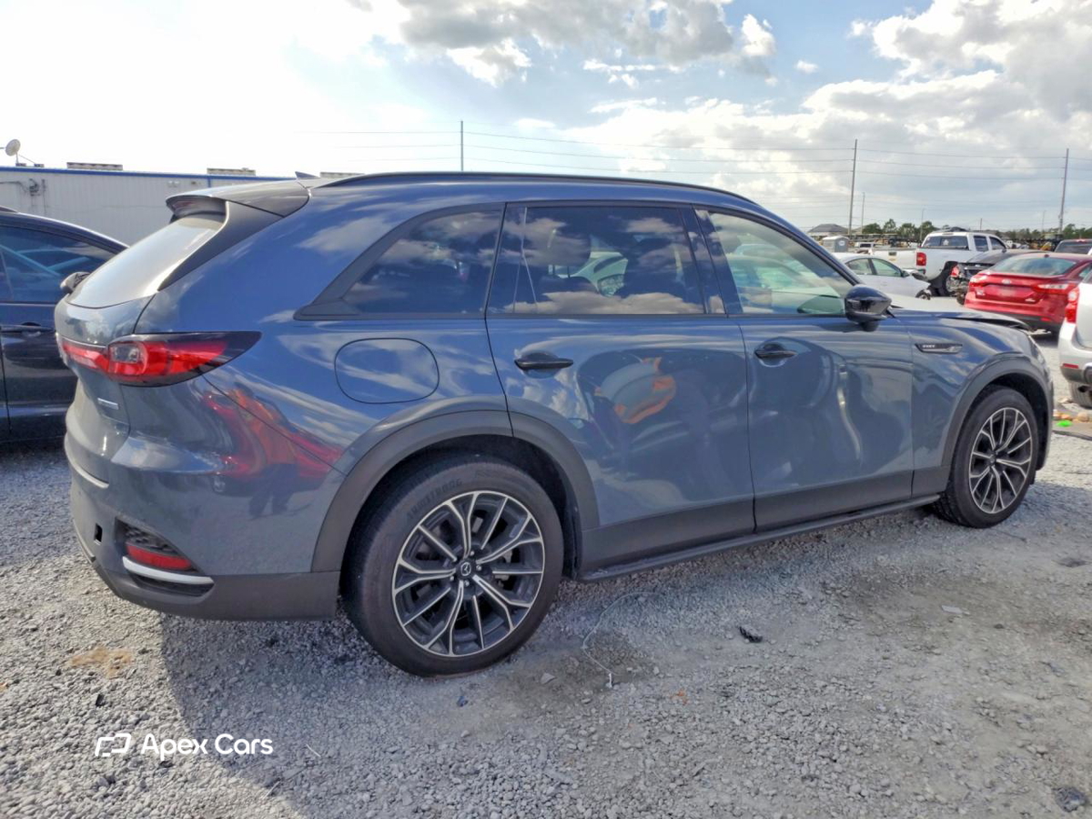 Mazda CX-70 2025