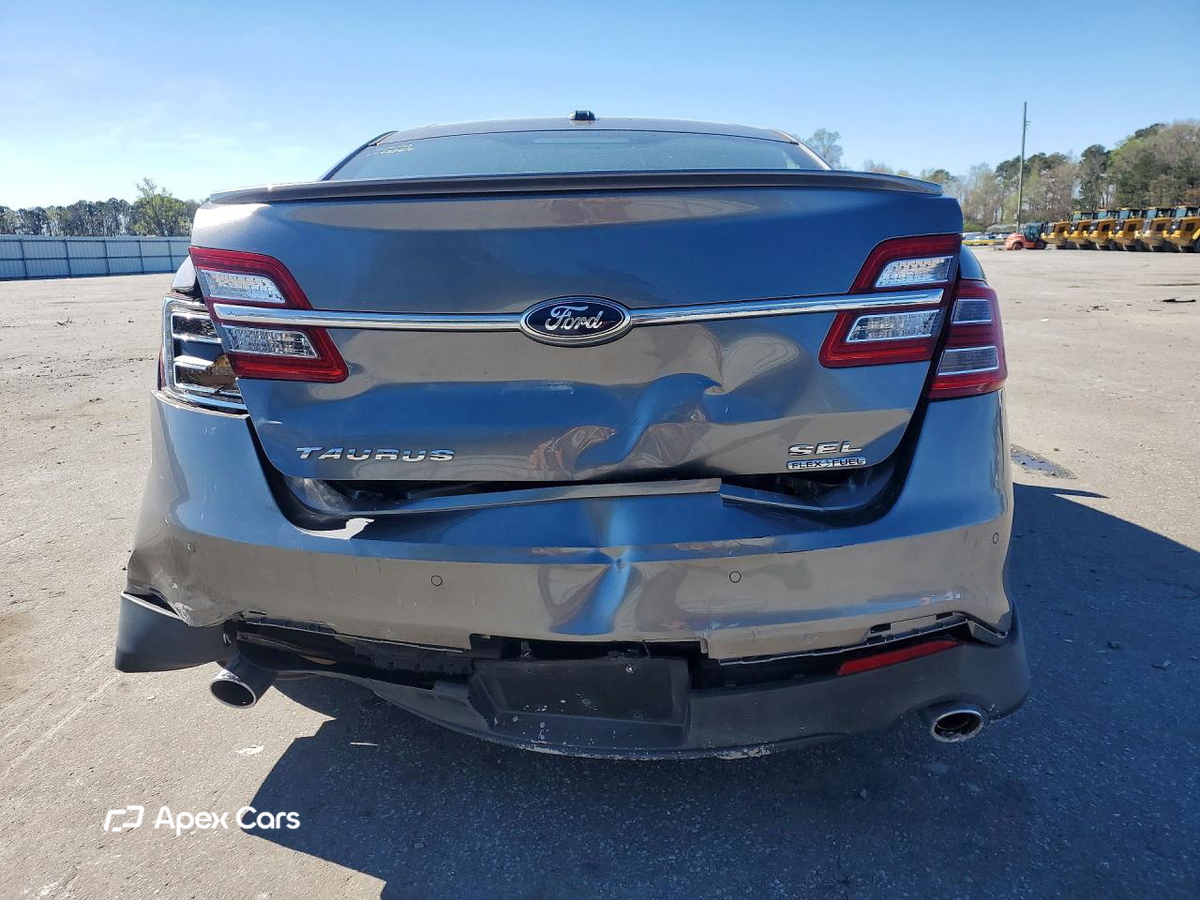 Ford Taurus 2014