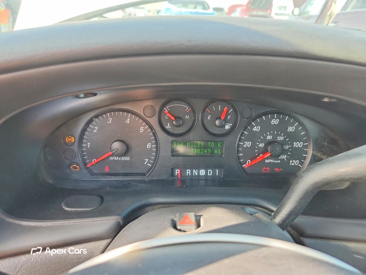 Ford Taurus 2004