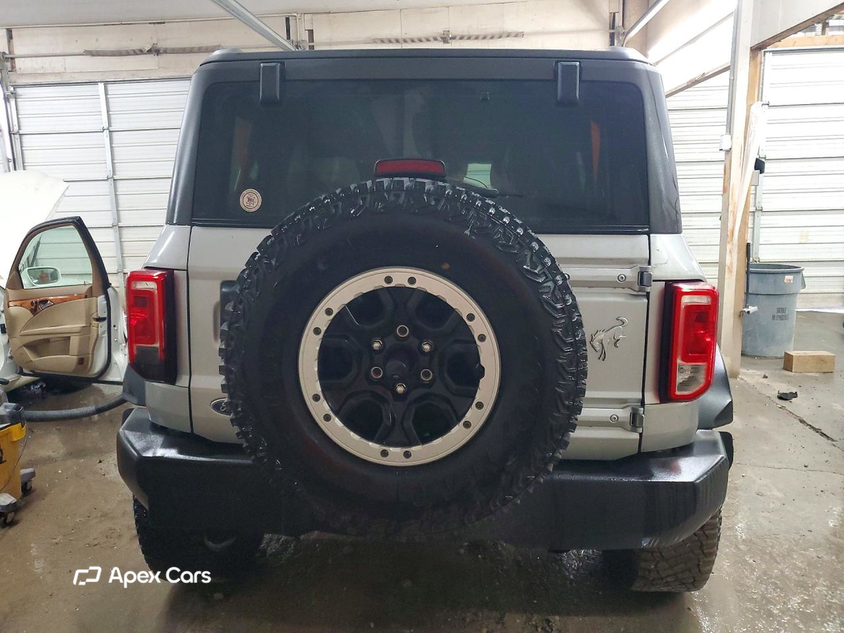 Ford Bronco 2023
