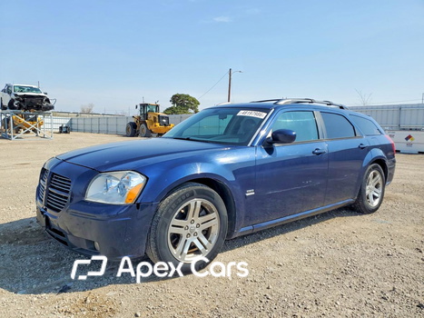 2005 Dodge Magnum - Image 1 of 5