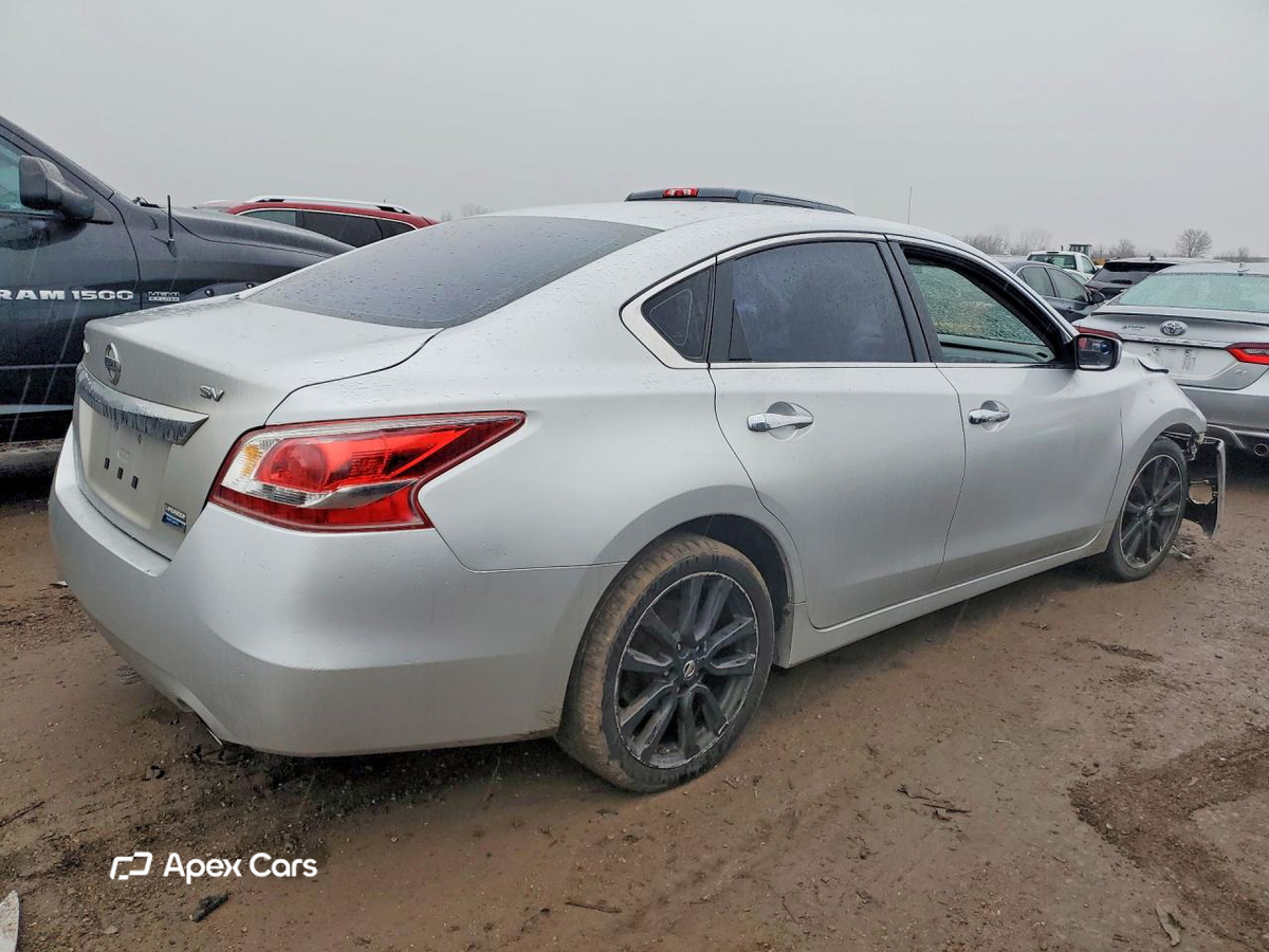 Nissan Altima 2015