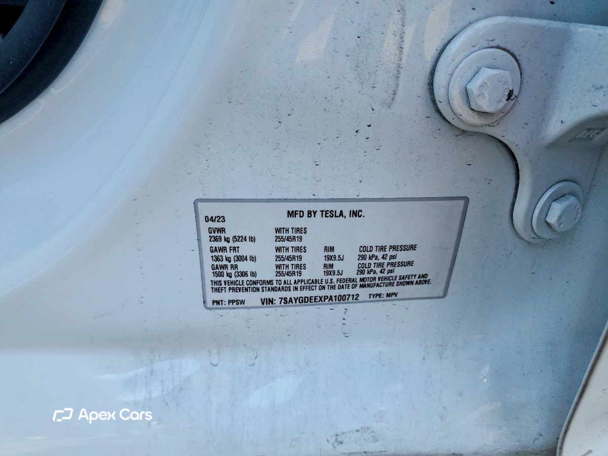 Tesla Model Y 2023