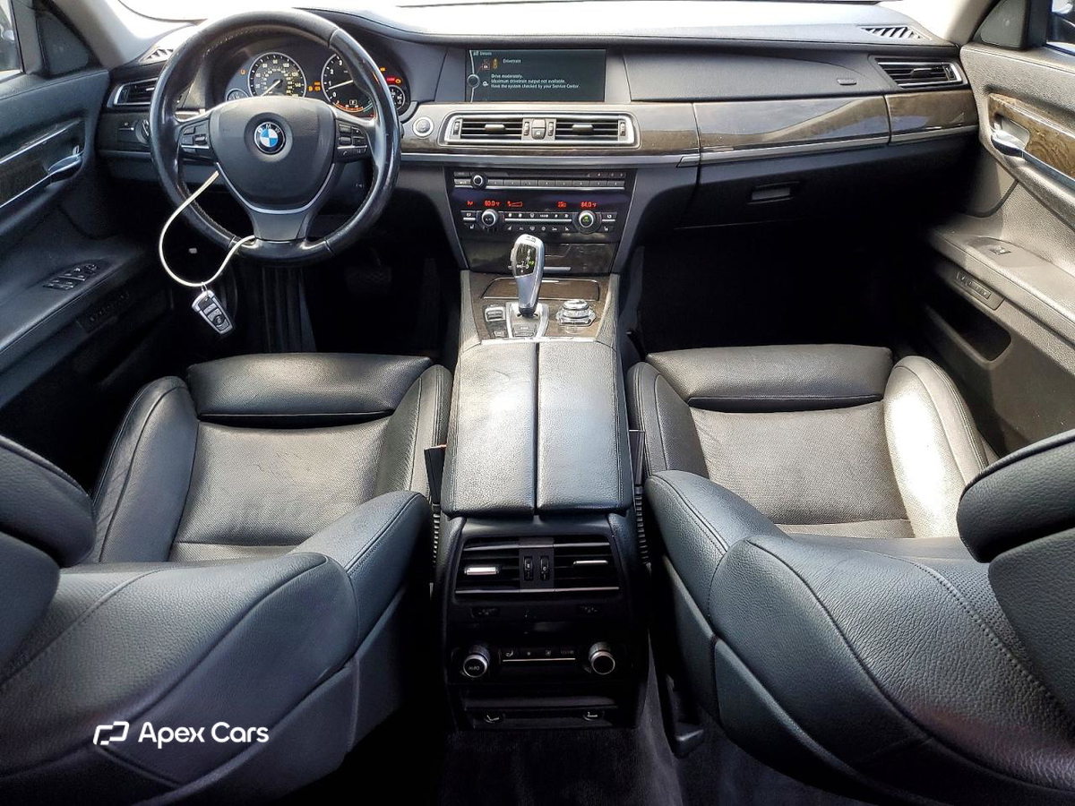 BMW Series 7 2012