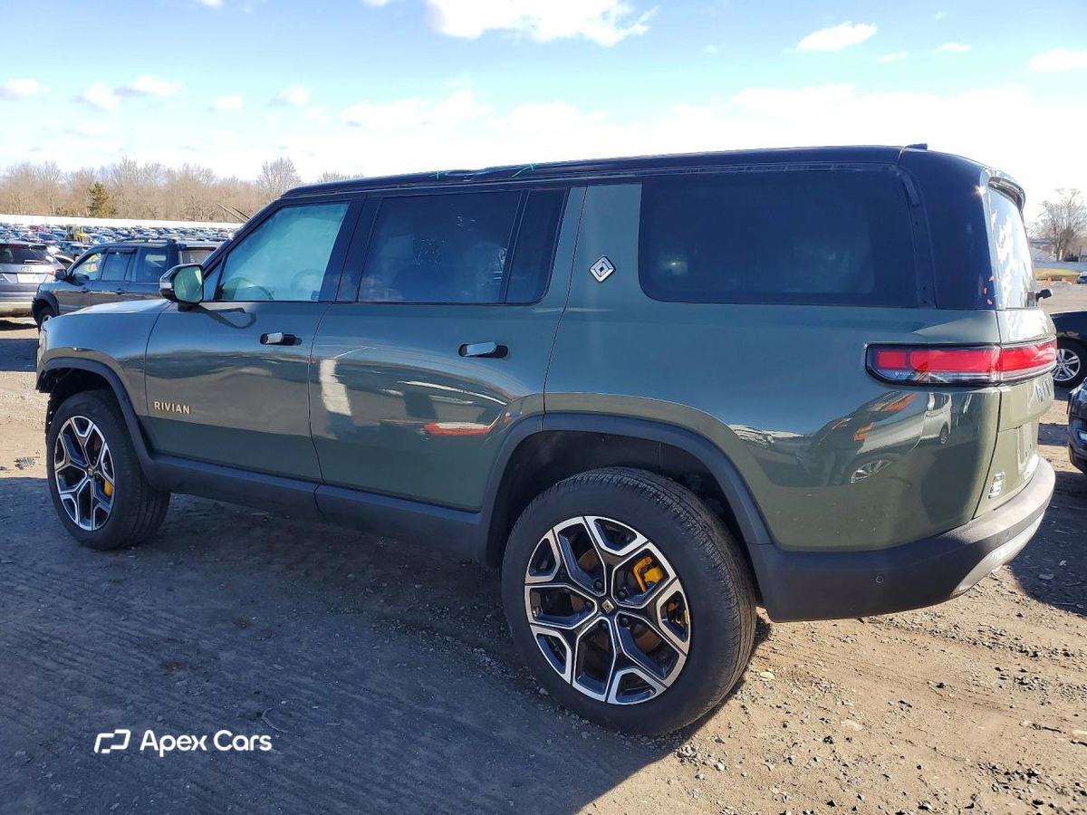Rivian R1S 2023
