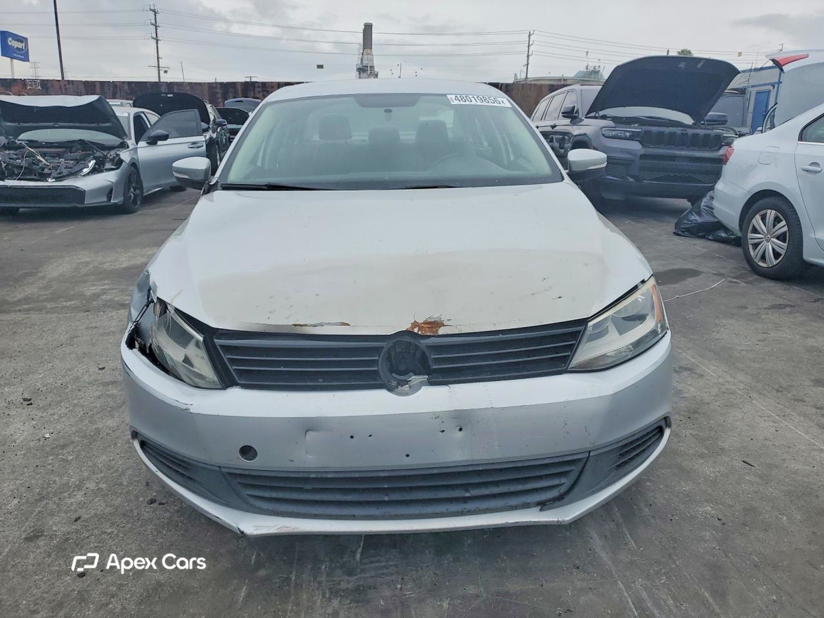 Volkswagen Jetta 2012
