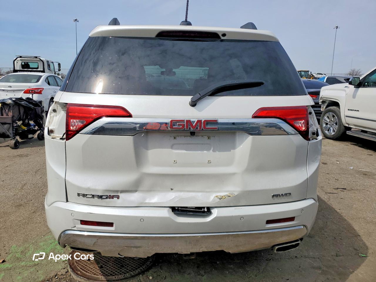GMC Acadia 2017