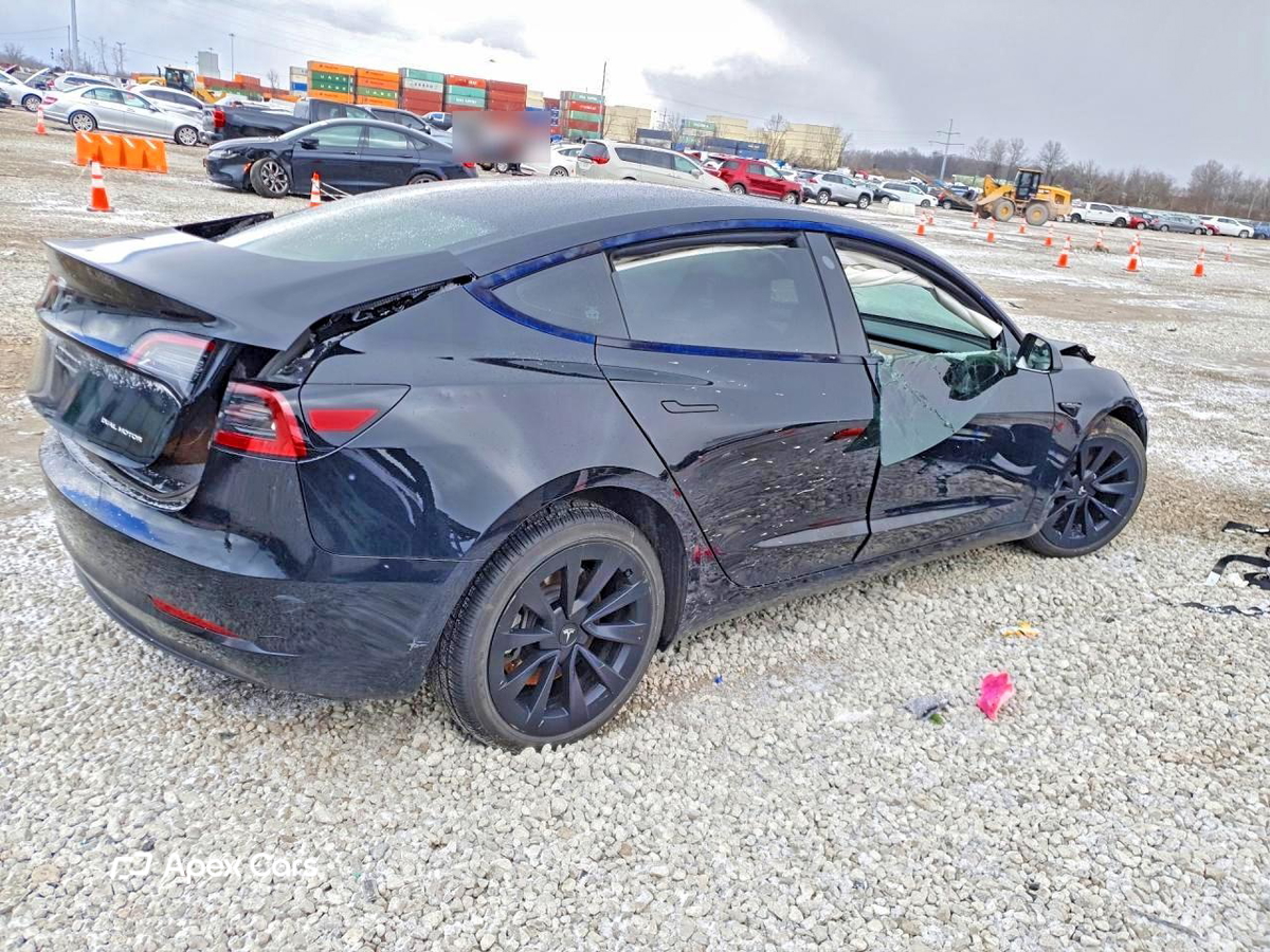 Tesla Model 3 2023