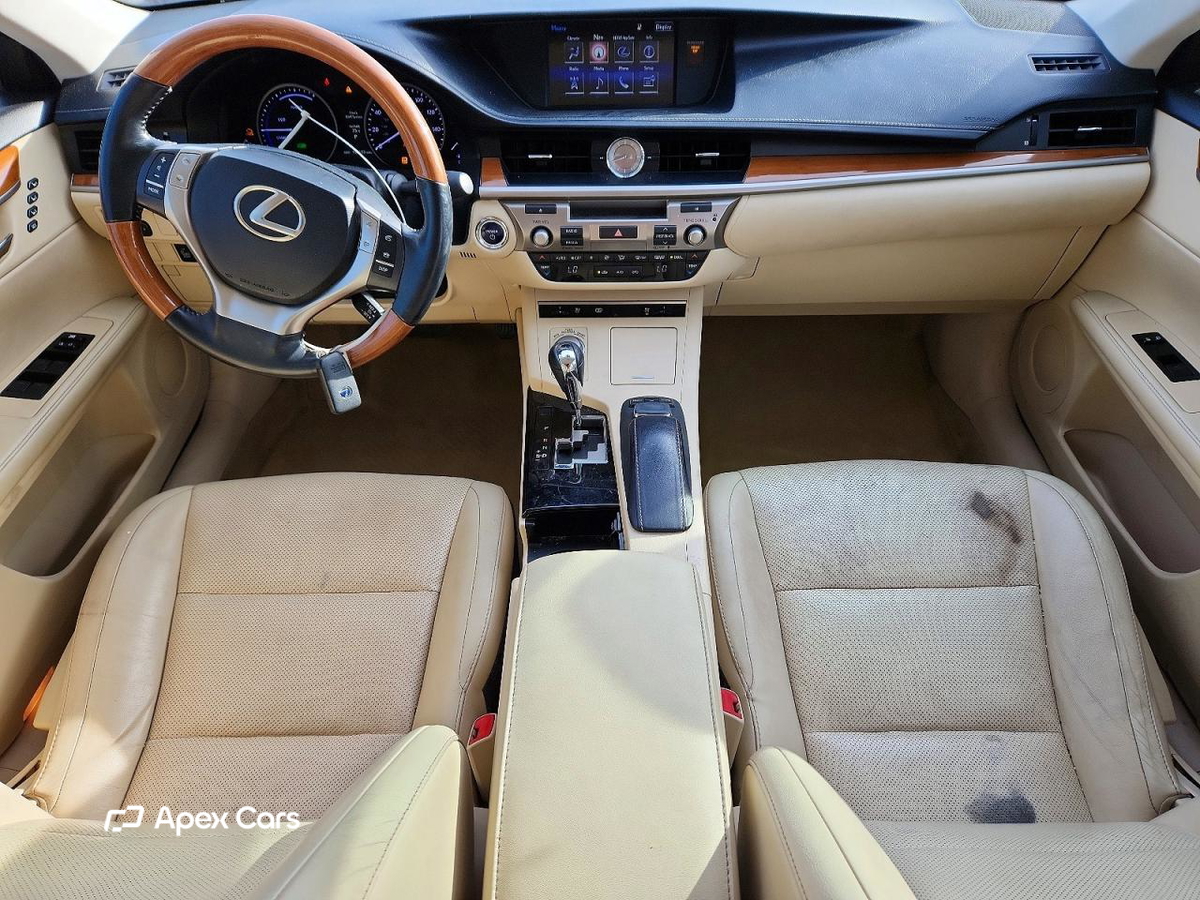 Lexus ES 2015