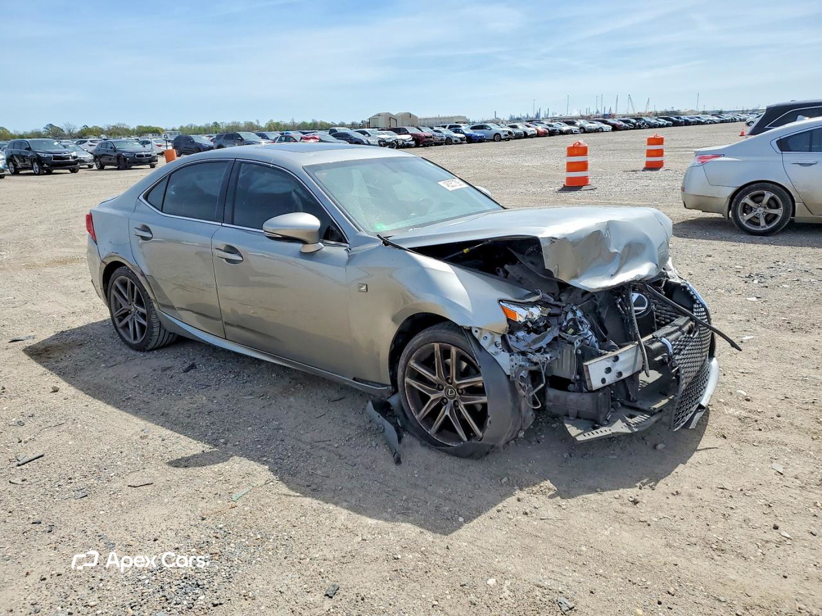 Lexus IS 2015