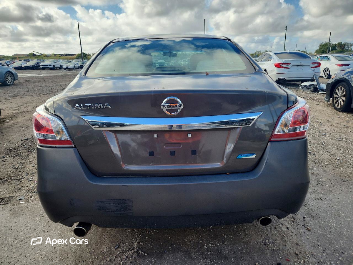 Nissan Altima 2013