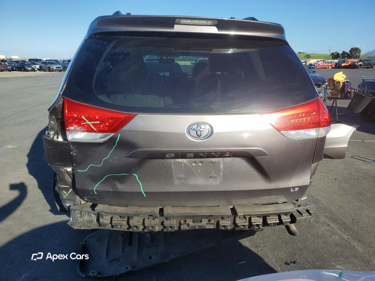 Toyota Sienna 2011