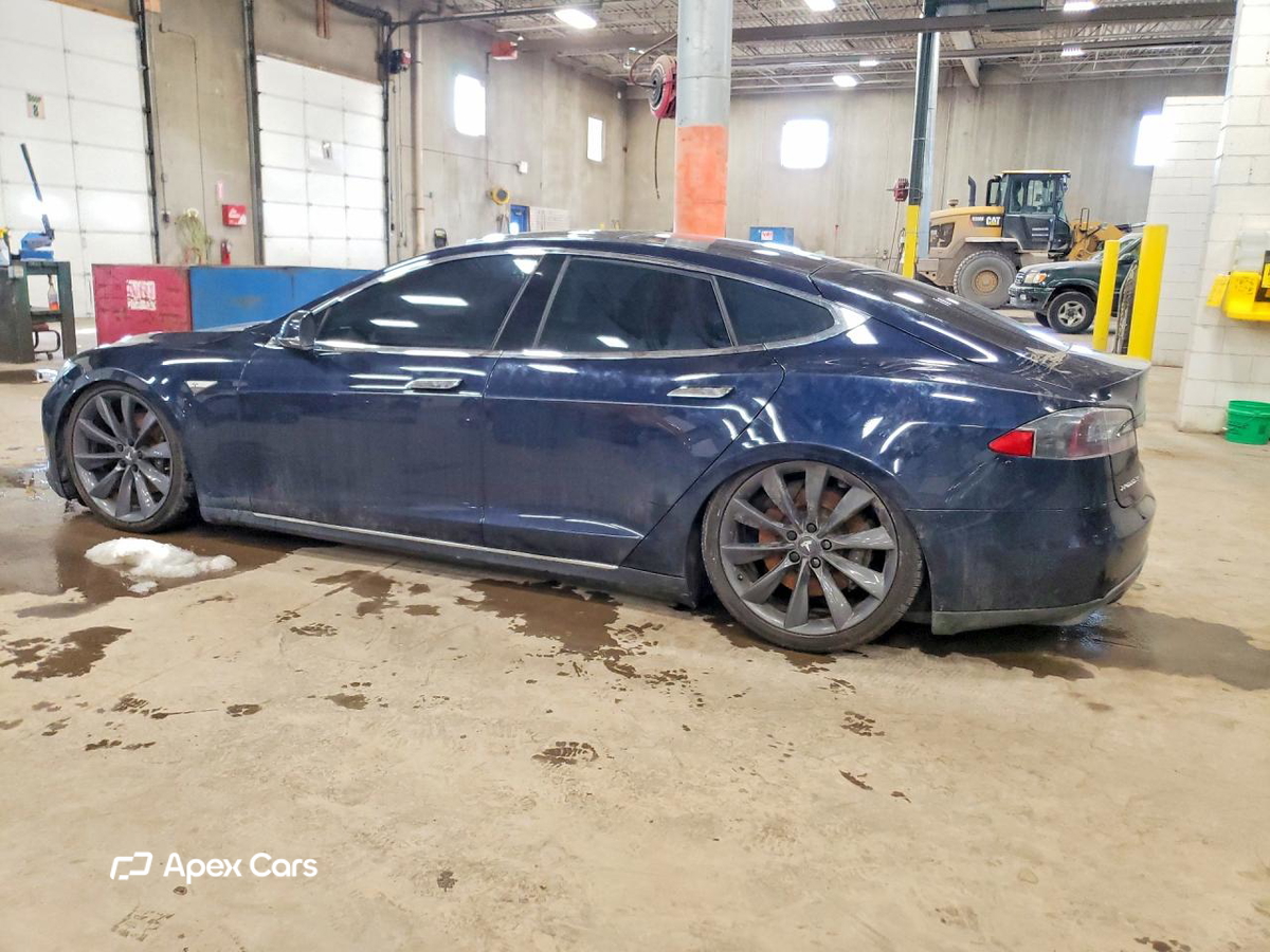 Tesla Model S 2012