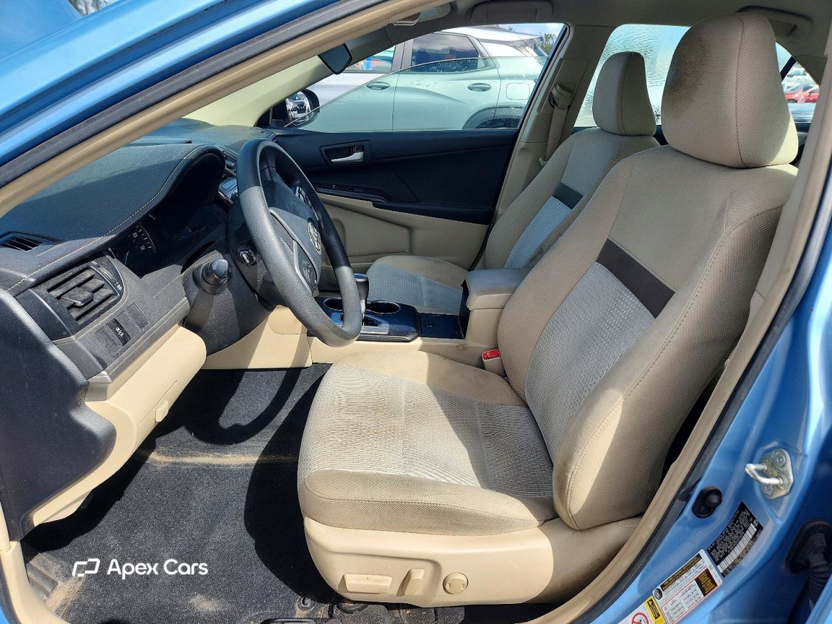Toyota Camry 2012