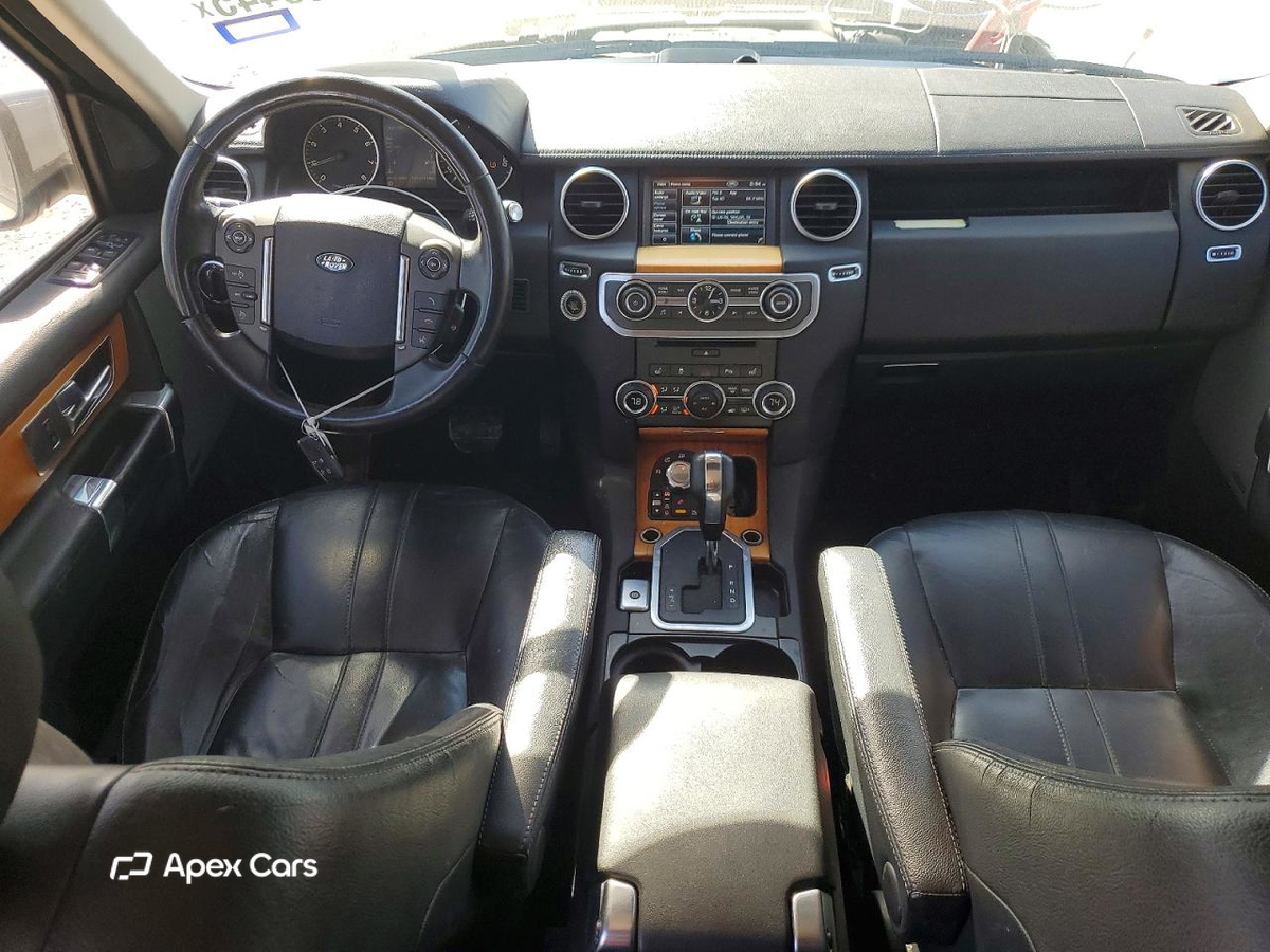 Land Rover LR4 2013