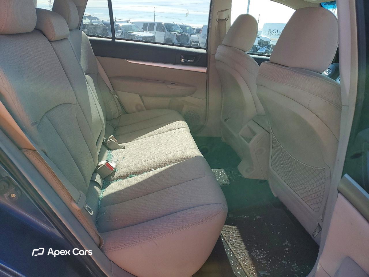 Subaru Outback 2011