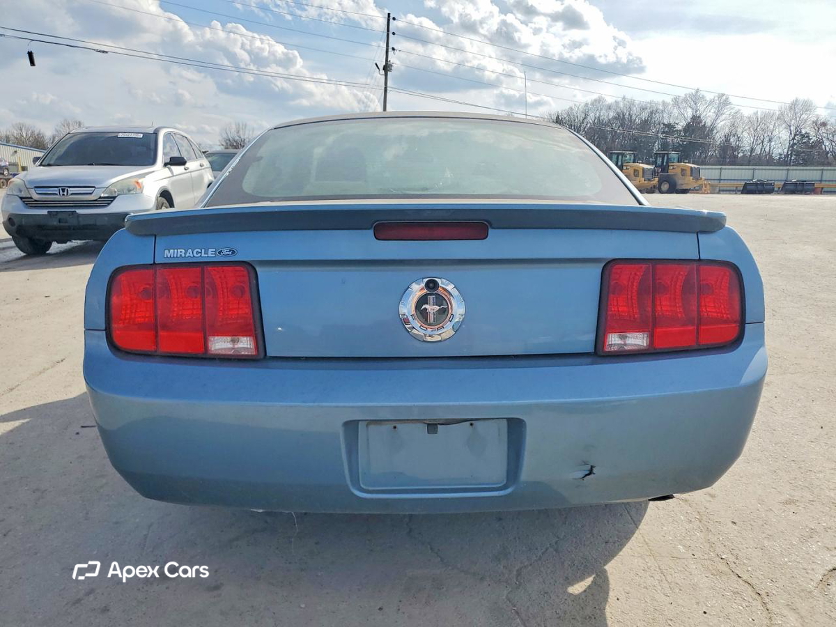 Ford Mustang 2008