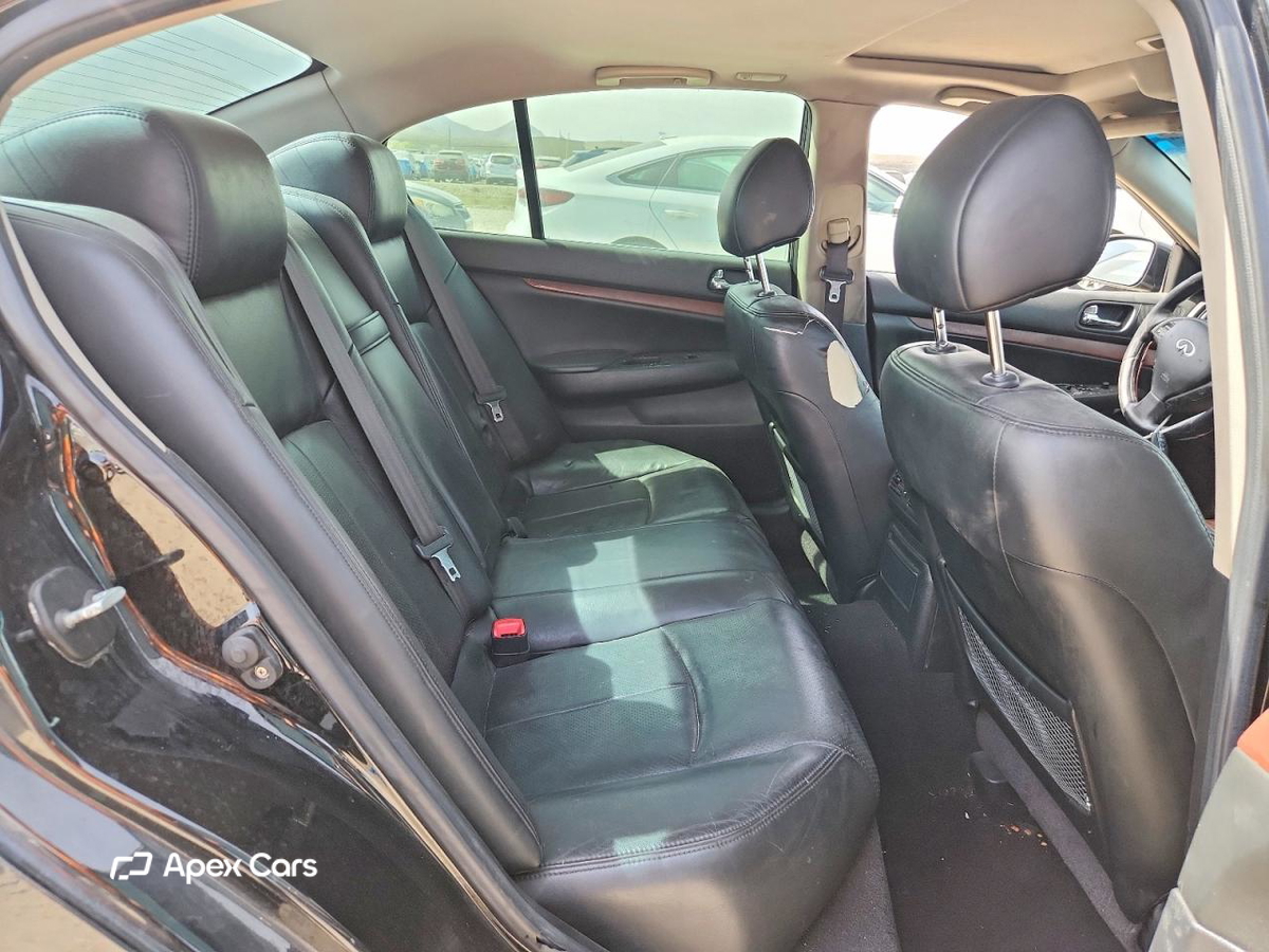 Infiniti G 2007